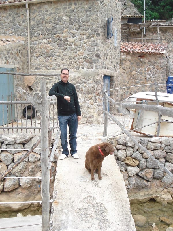 Louis de Araujo and Jamie at Cala Deia, Mallorca