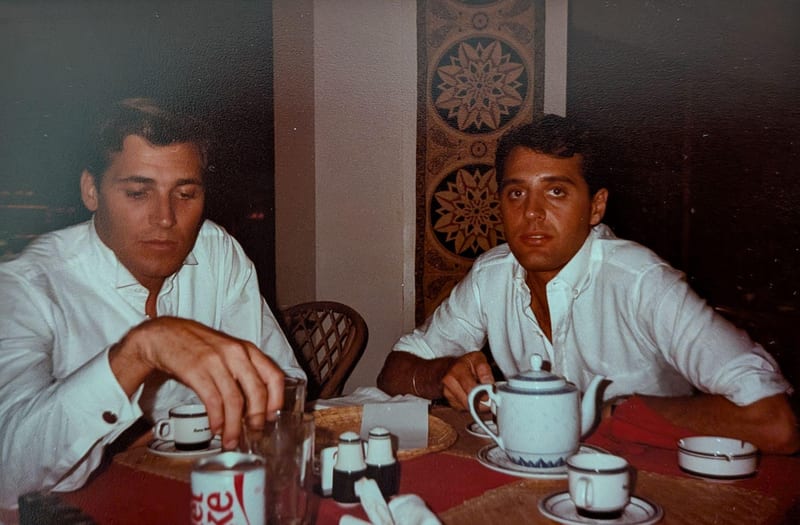 Jose and Henry Davies. Miss Scope, Sun City